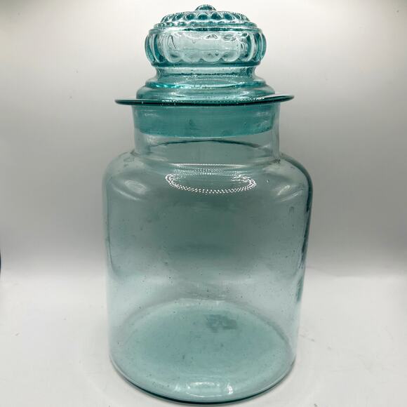 Vintage Light Teal Space Age Takahashi Apothecary Glass Jar Set of 6 Daisy Lids - Picture 8 of 12